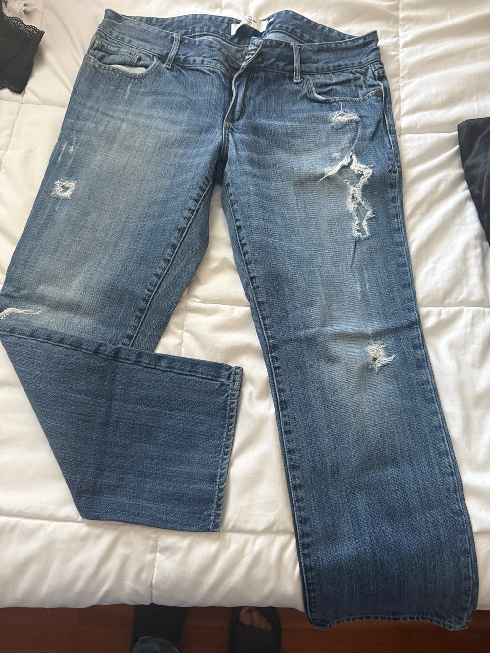 Blue Distressed Women’s Jeans